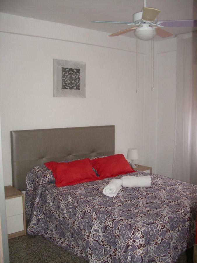 Ferienwohnung Paseo Maritimo De Poniente Málaga Exterior foto
