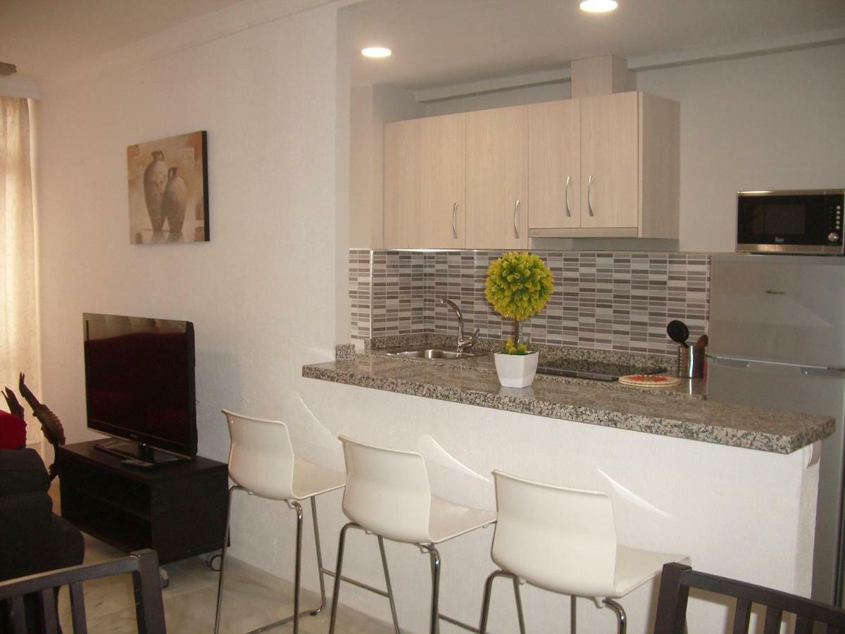 Ferienwohnung Paseo Maritimo De Poniente Málaga Exterior foto